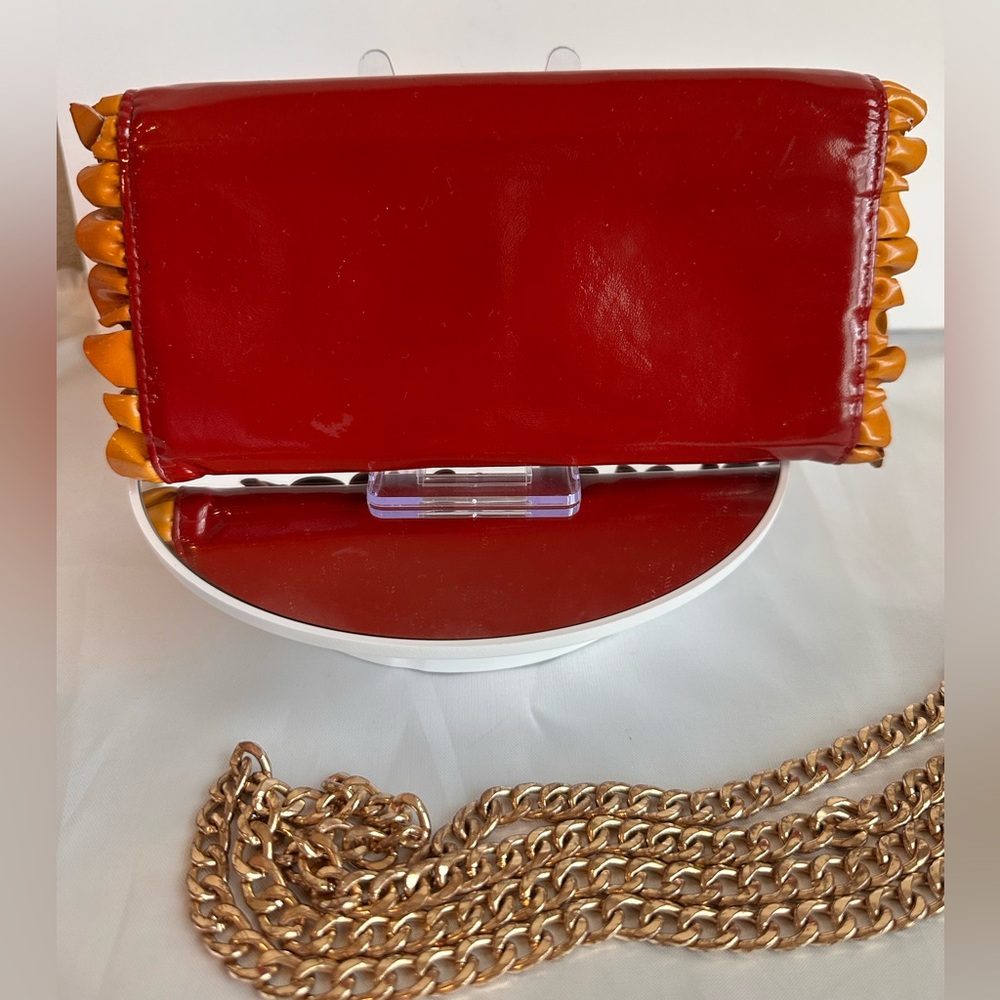 Miu Miu Rare Patent Leather Ruffle Wallet on a chain - Picture 8 of 17